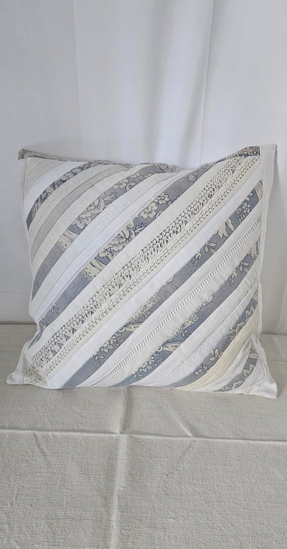 LOT DE 2 HOUSSES DE COUSSINS 55 X 55