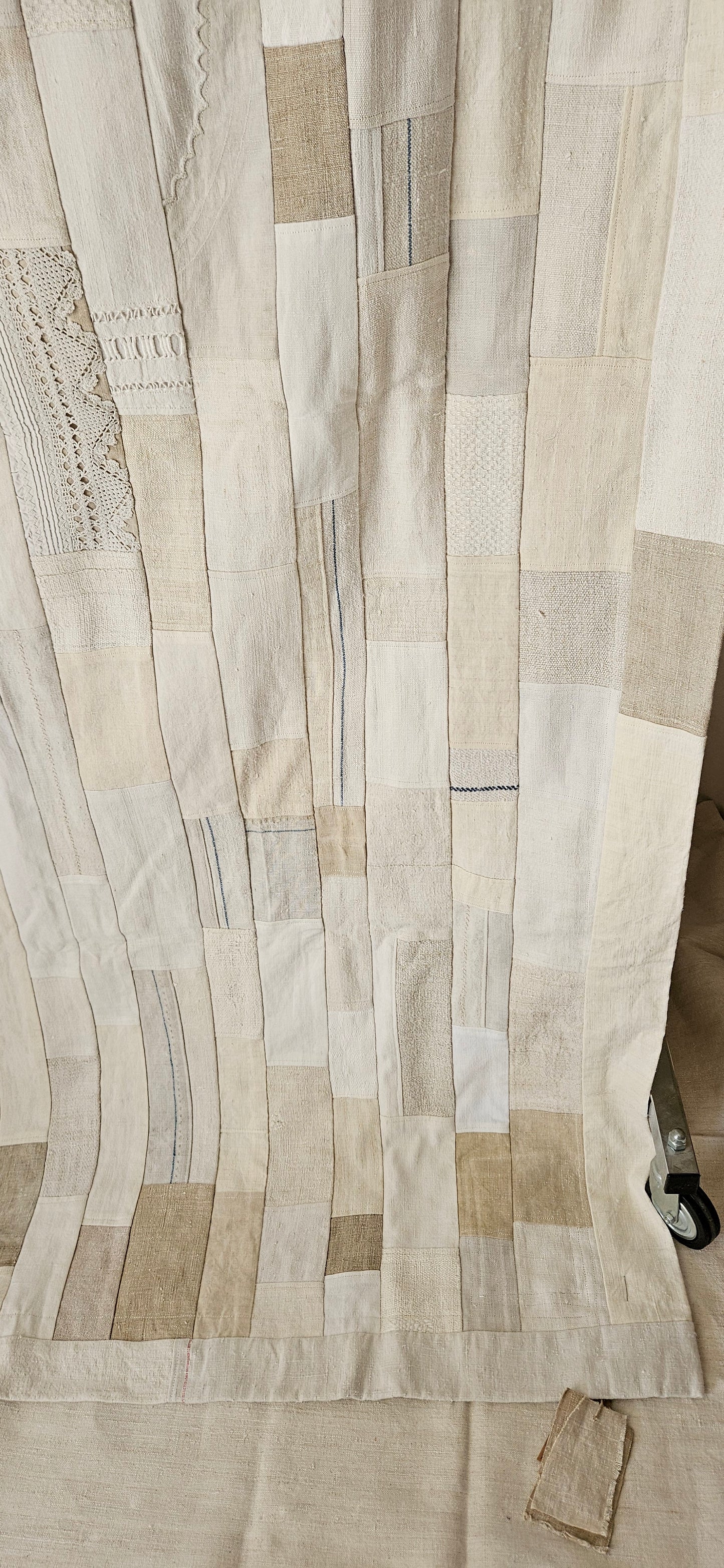 PLAID   135 X 205
