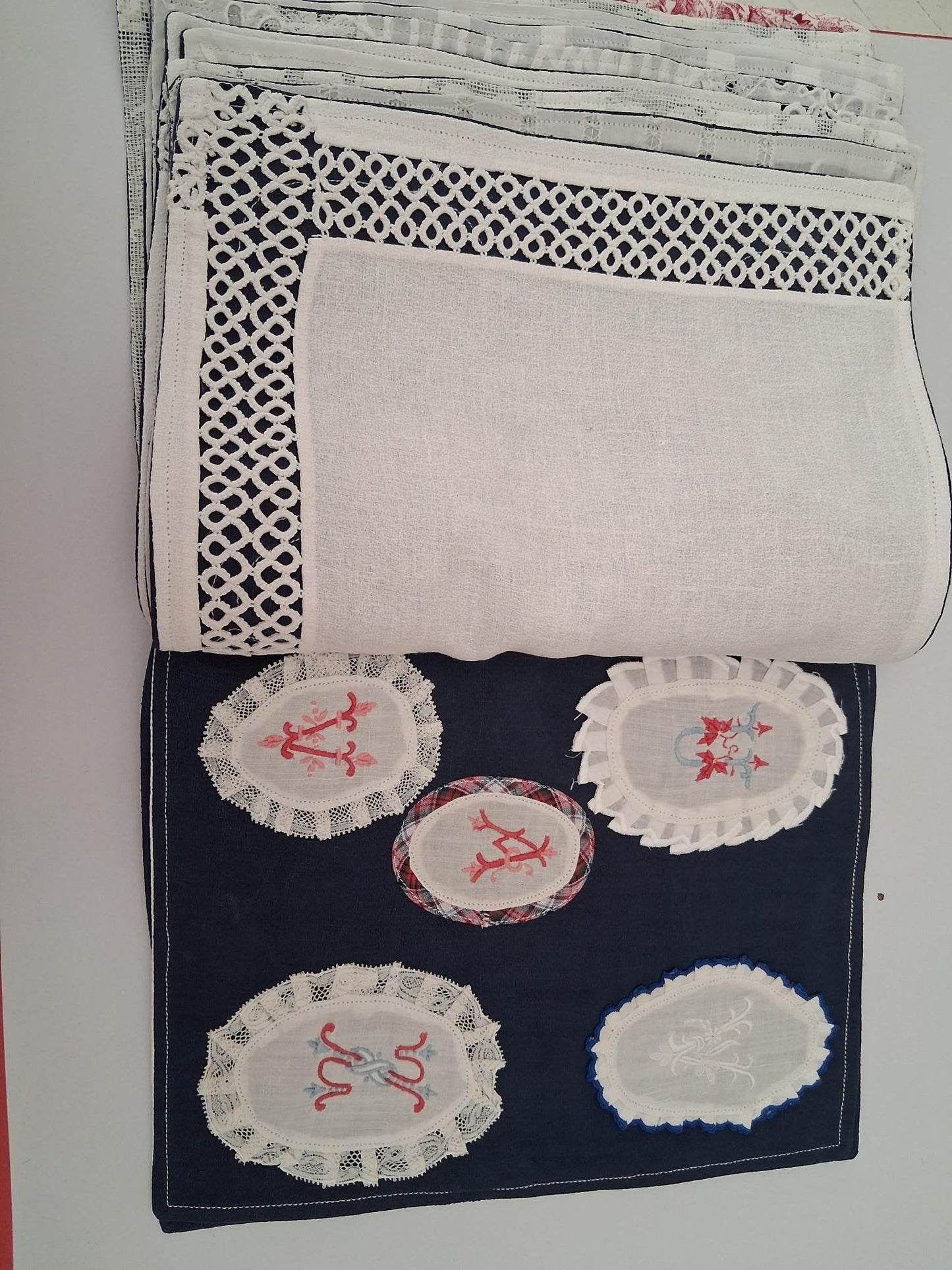 Cahier d'ouvrage abécédaire raffiné