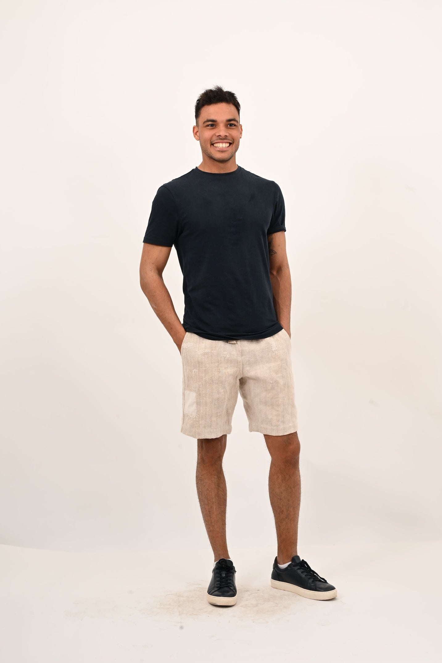 SHORT HOMME