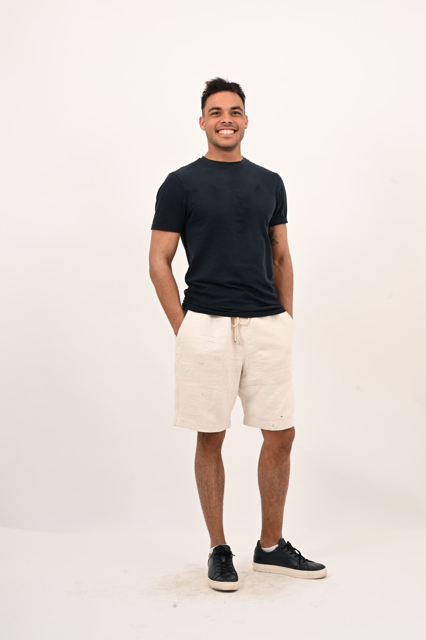 SHORT HOMME